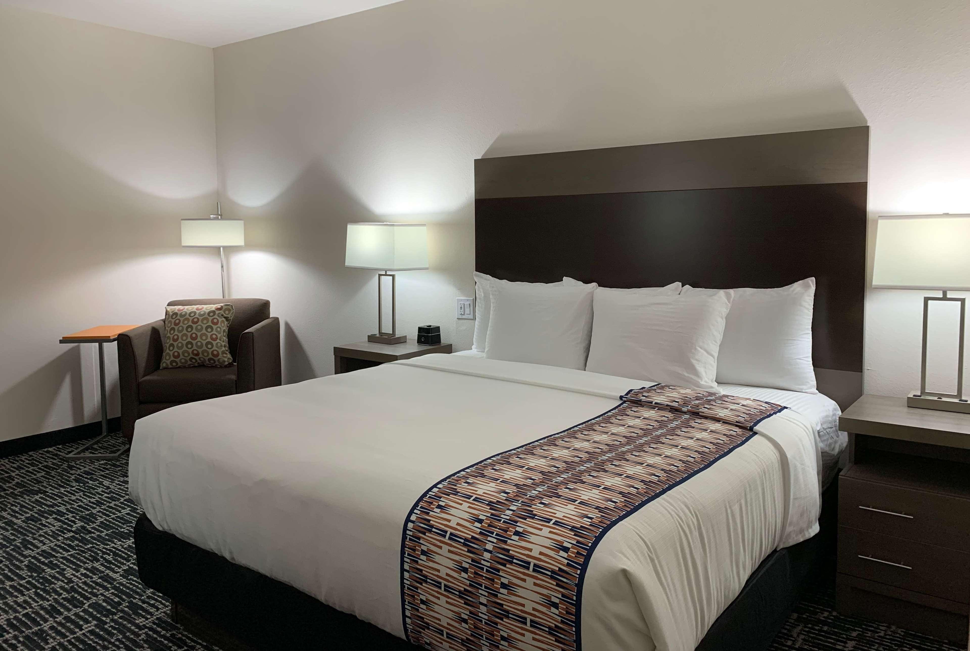 La Quinta Inn & Suites By Wyndham - Red Oak Tx Ih-35E エクステリア 写真